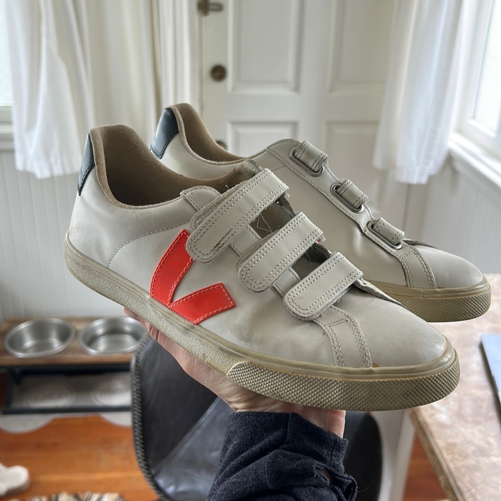 Veja 3-Lock Logo Sneakers